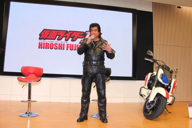 藤岡弘、45年ぶりの仮面ライダーは「演じておりません、自分そのもの」　画像ギャラリー（12枚目）