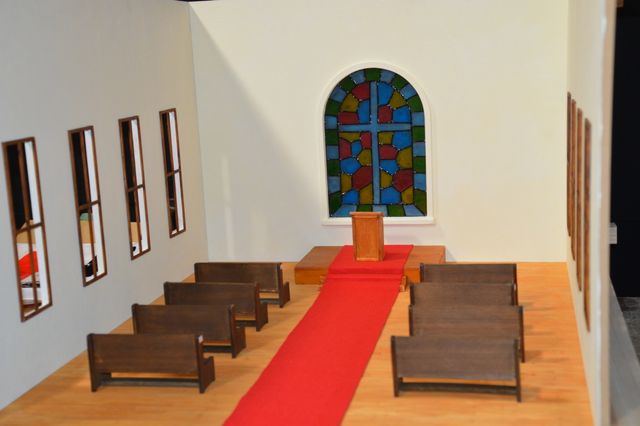 「サバイバル・ウェディング」こま撮りパート撮影中の模様（9枚目）