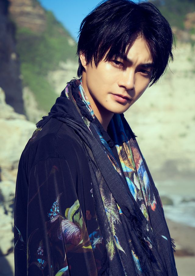 結木滉星の力強い目線にドキッ！「結木滉星カレンダー2020.04-2021.03」先行カット：フォトギャラリー