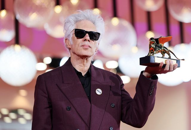 金獅子賞を手にしたジム・ジャームッシュ監督