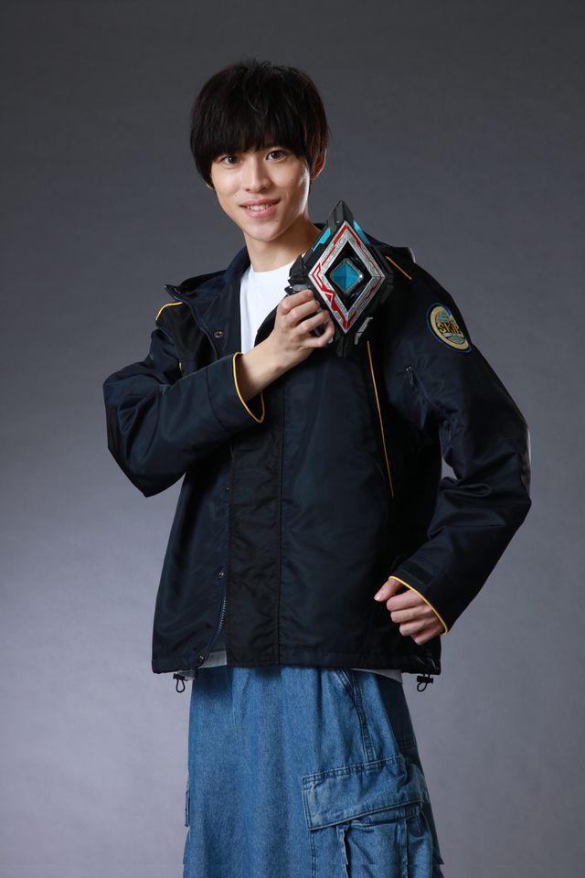 「ウルトラマンアーク」必殺技はアークファイナライズ！変身アイテム＆主人公ビジュアル（5枚目）