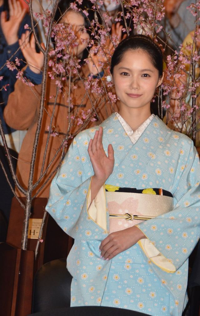 日本橋が桜色に！映画『神様のカルテ2』桜カーペットセレモニー（9枚目）