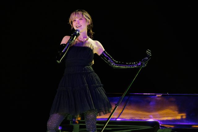 「グラスハート」歌姫ユキノ（高石あかり）圧巻の歌唱シーン（4枚目）