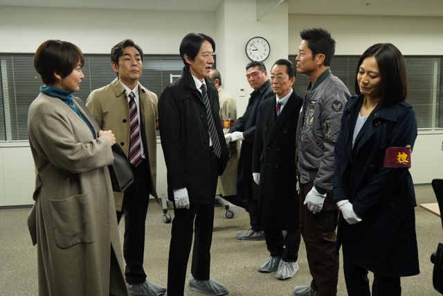 手段を選ばず敵を潰す…狡猾な内閣官房長官登場「相棒season22」最終回スペシャル前編（7枚目）