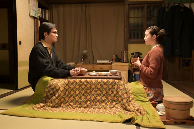 登美子（松嶋菜々子）が遠くを見つめて…「あんぱん」第20週「見上げてごらん夜の星を」第97回（4枚目）