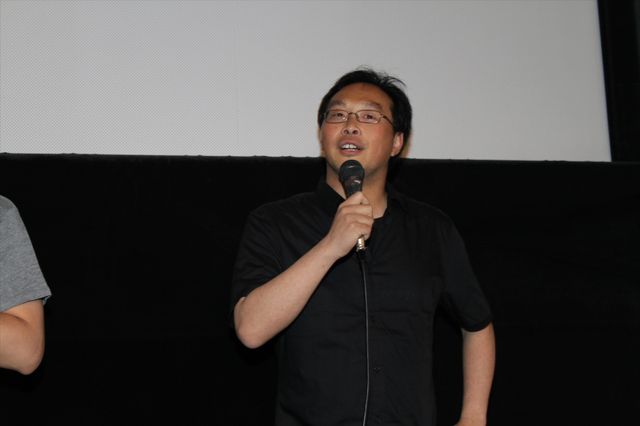 深田晃司監督のはぐらかすような語り口に、ハイキングウォーキングの松田洋昌が苦笑い　画像ギャラリー（2枚目）