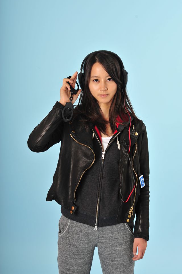 堀北真希、主演ドラマで毒舌の変人刑事に！「ヒガンバナ～女たちの犯罪ファイル～」フォトギャラリー：フォトギャラリー