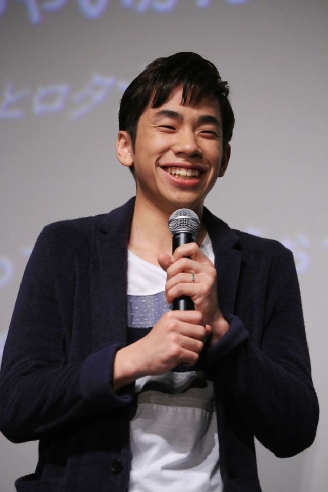 織田信成、スパイダーマンとジャンプ対決？フォトギャラリー：フォトギャラリー