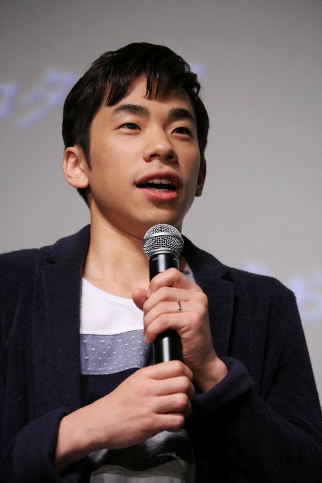 織田信成、スパイダーマンとジャンプ対決？フォトギャラリー（2枚目）