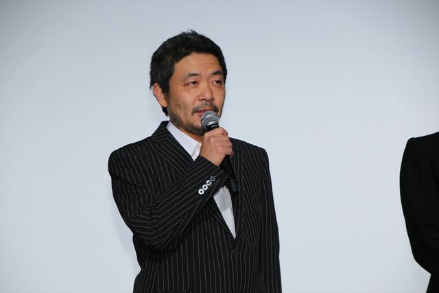 綾野剛『新宿スワン』に感謝！初日舞台あいさつフォトギャラリー（22枚目）