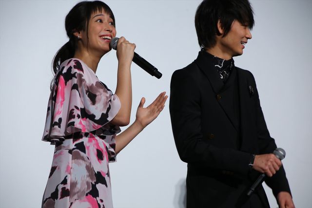 綾野剛『新宿スワン』に感謝！初日舞台あいさつフォトギャラリー（24枚目）