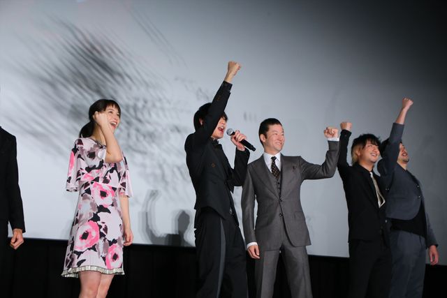 綾野剛『新宿スワン』に感謝！初日舞台あいさつフォトギャラリー（38枚目）