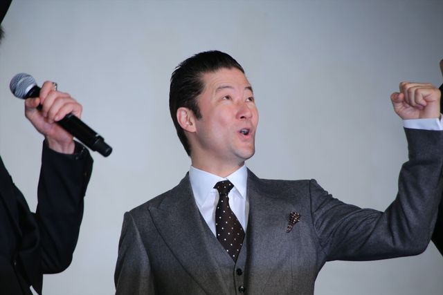 綾野剛『新宿スワン』に感謝！初日舞台あいさつフォトギャラリー（39枚目）