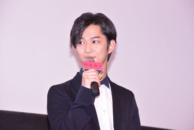 飯豊まりえ、感涙！　画像ギャラリー（16枚目）