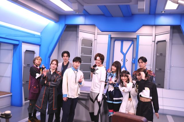レギュラーキャスト全員集合!映画『超宇宙刑事ギャバン インフィニティ』オフショット:フォトギャラリー