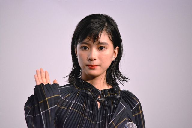 佐藤浩市の息子・寛一郎はイケメン！映画『心が叫びたがってるんだ。』初日舞台あいさつ（11枚目）