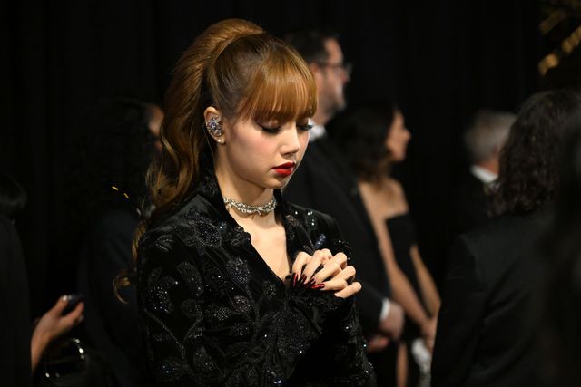 BLACKPINK・LISA、美脚全開！オスカー『007』トリビュートで圧巻パフォーマンス（2枚目）