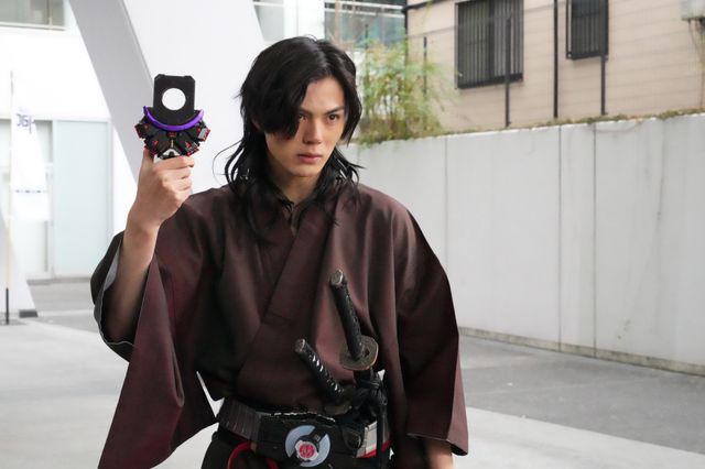 景和＆祢音も戦国時代風の衣装に！「仮面ライダーギーツ」第27話「慟哭III：たのしい戦国ゲーム」（3枚目）