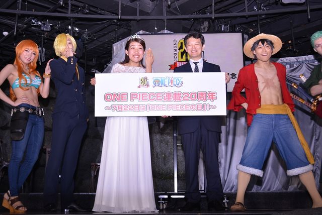 横澤夏子、なぜか（？）ウエディングドレス姿で「ONE PIECE」連載20周年記念記者発表会に登場！（5枚目）