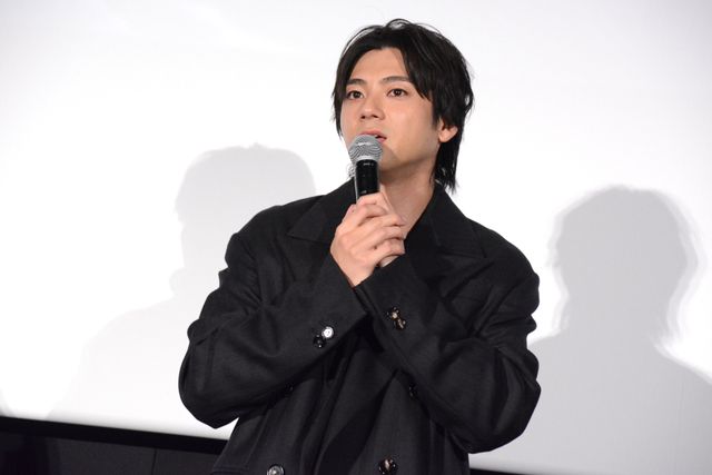 山田裕貴＆平一紘監督が沖縄尚学優勝を祝福！『木の上の軍隊』ロングラン御礼舞台挨拶（9枚目）