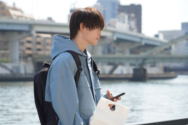 佐野勇斗演じる橘一星は敵か味方か…？ドラマ「真犯人フラグ」第3話場面カット（5枚目）