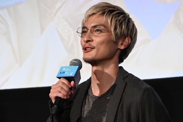 麻生久美子、唐田えりか、剛力彩芽、菅原小春ら美の共演『海辺へ行く道』完成披露上映会（18枚目）