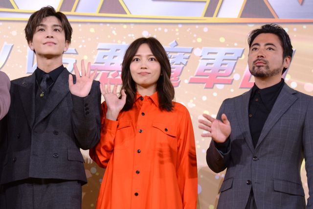 松山ケンイチ、染谷将太ら『聖☆おにいさん THE MOVIE』完成報告会（41枚目）