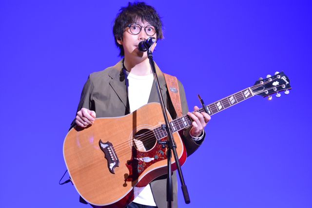 高橋優、念願かなって『クレヨンしんちゃん』に出演！　しんちゃん愛を爆発させる！　画像ギャラリー（10枚目）