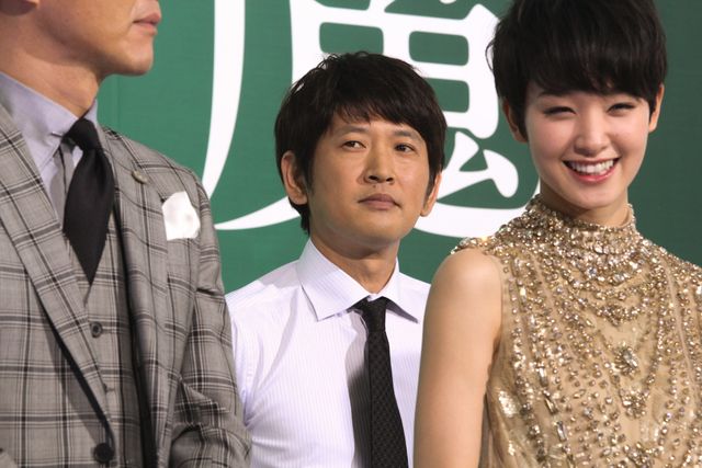 剛力彩芽、きらびやかな衣装で登場！フォトギャラリー（9枚目）