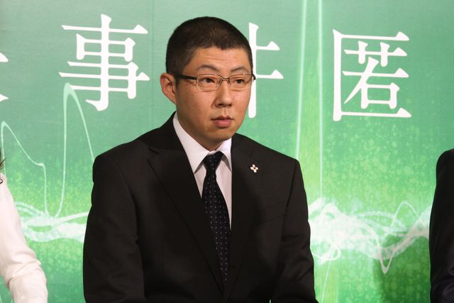 剛力彩芽、きらびやかな衣装で登場！フォトギャラリー（12枚目）