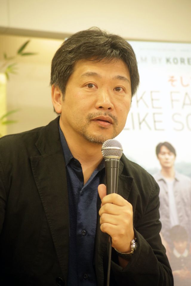 カンヌ国際映画祭で審査員賞を受賞した『そして父になる』是枝裕和監督の凱旋会見フォトギャラリー：フォトギャラリー