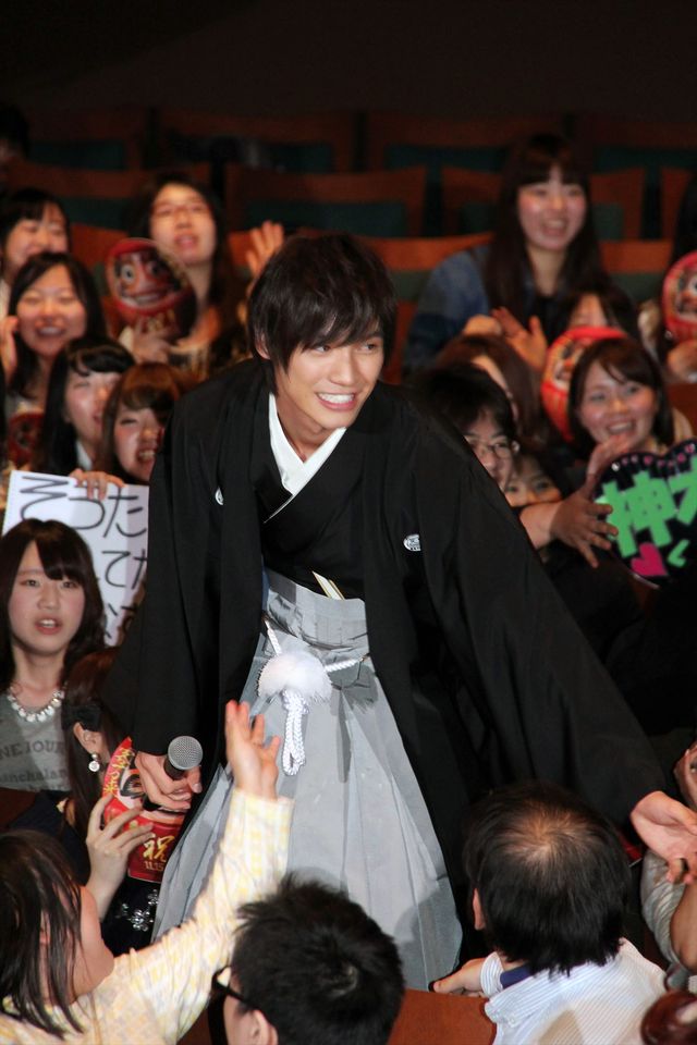 ち、近い！福士蒼汰、神木隆之介、染谷将太ら出席『神さまの言うとおり』ジャパンプレミアフォトギャラリー：フォトギャラリー