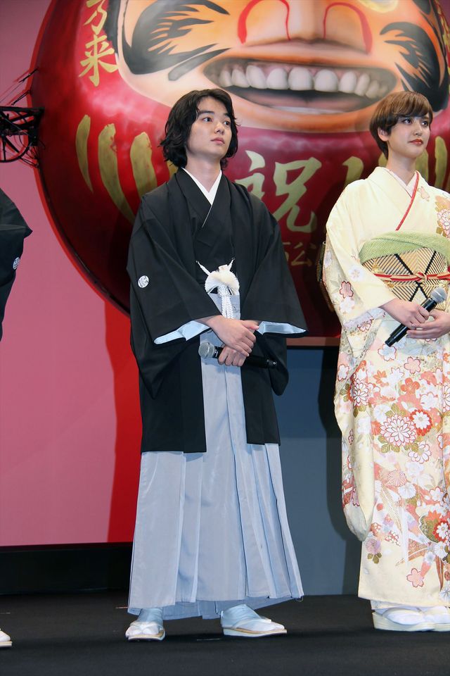 ち、近い！福士蒼汰、神木隆之介、染谷将太ら出席『神さまの言うとおり』ジャパンプレミアフォトギャラリー（2枚目）