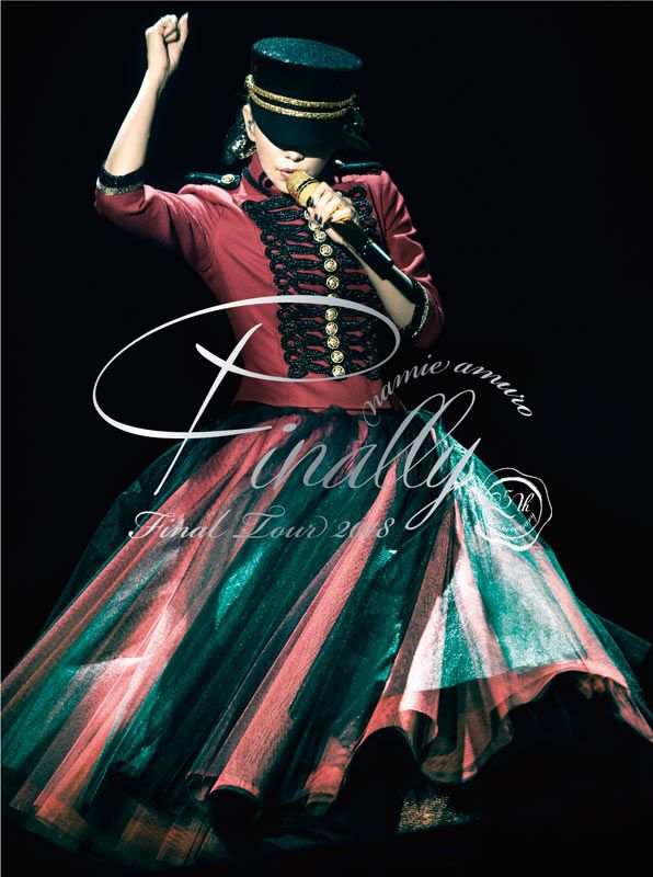 安室奈美恵、史上初の快挙を達成！（4枚目）