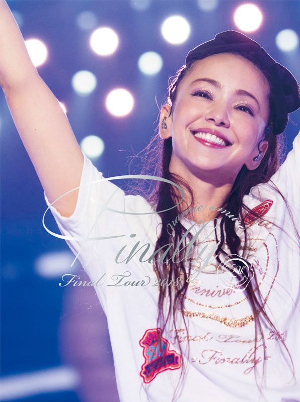 安室奈美恵、史上初の快挙を達成！（5枚目）