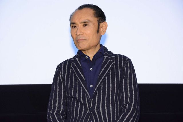 窪田正孝＆東出昌大、仮面ライダー1号と記念撮影！写真ギャラリー（17枚目）