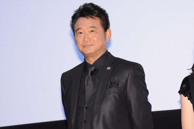 窪田正孝＆東出昌大、仮面ライダー1号と記念撮影！写真ギャラリー（18枚目）