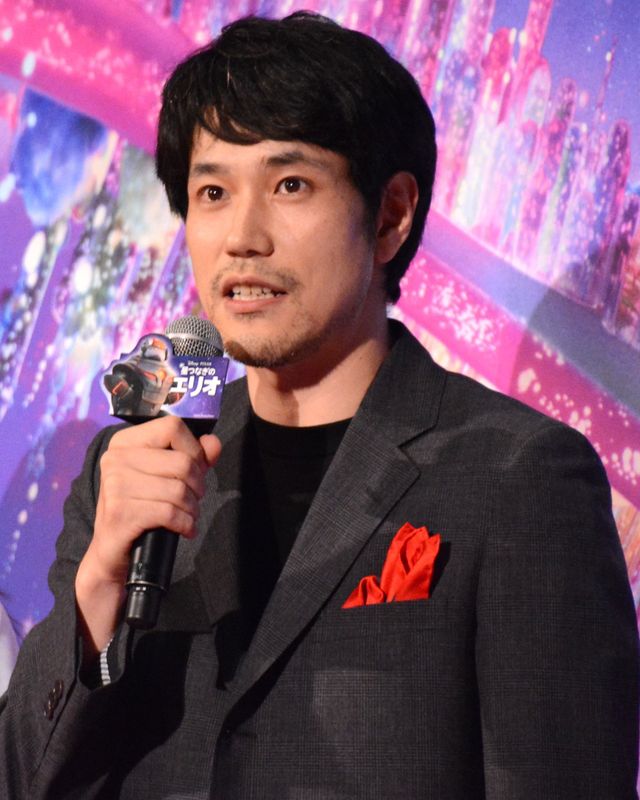 清野菜名＆松山ケンイチら、可愛く“ウサ耳”ポーズ！映画『星つなぎのエリオ』ジャパンプレミア（21枚目）