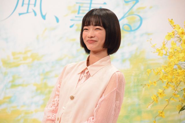感極まり涙する上坂樹里…26年春の朝ドラ「風、薫る」主演会見（11枚目）
