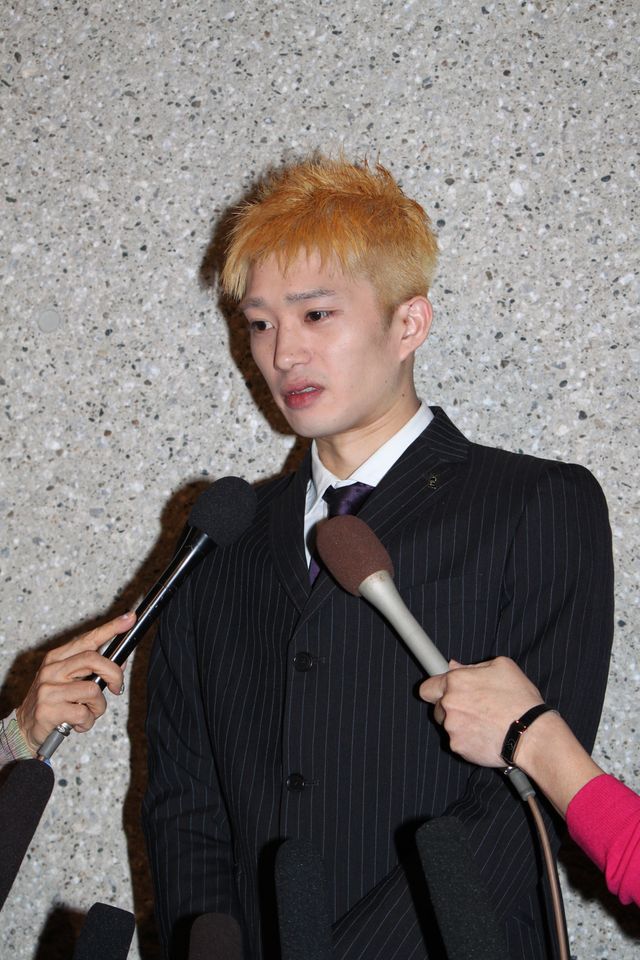 涙目で頭を下げた田島優成フォトギャラリー（7枚目）