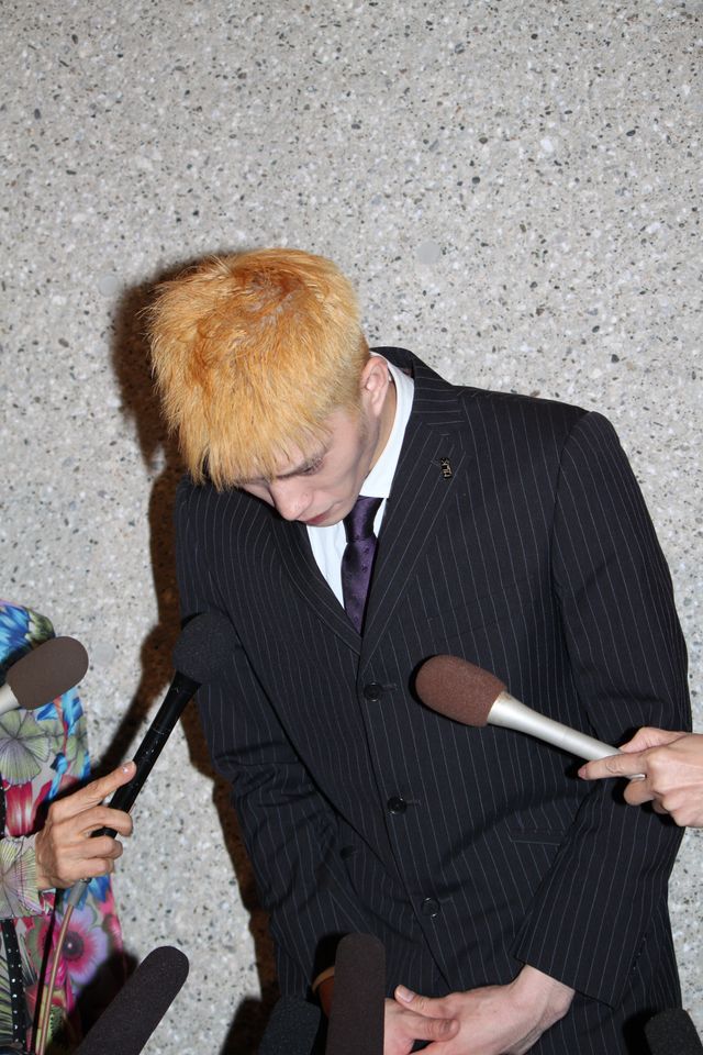 涙目で頭を下げた田島優成フォトギャラリー（8枚目）