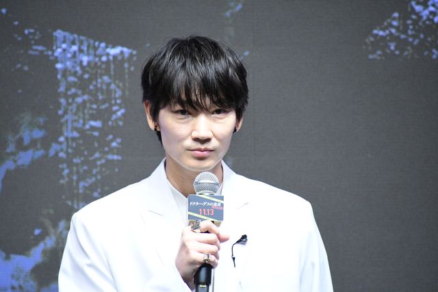 北川景子、ブラック衣装を素敵に着こなし！綾野剛はホワイト衣装でかっこよさ炸裂『ドクター・デスの遺産-BLACK FILE-』完成報告イベント：フォトギャラリー