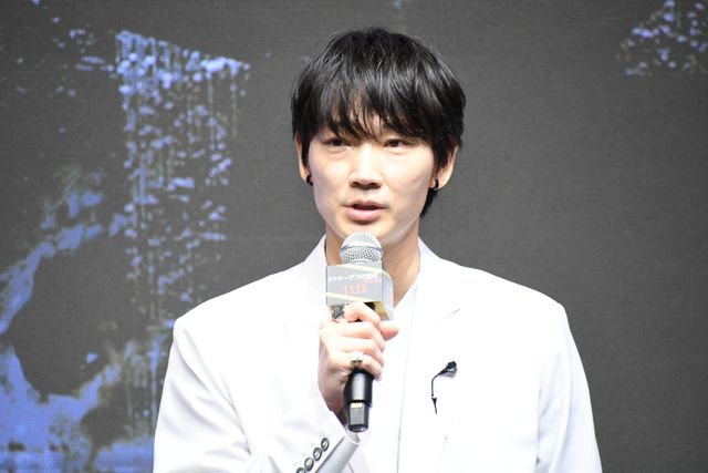 北川景子、ブラック衣装を素敵に着こなし！綾野剛はホワイト衣装でかっこよさ炸裂『ドクター・デスの遺産-BLACK FILE-』完成報告イベント（2枚目）