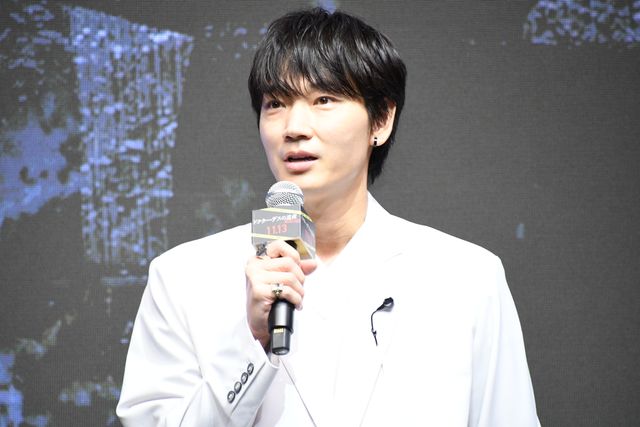 北川景子、ブラック衣装を素敵に着こなし！綾野剛はホワイト衣装でかっこよさ炸裂『ドクター・デスの遺産-BLACK FILE-』完成報告イベント（3枚目）