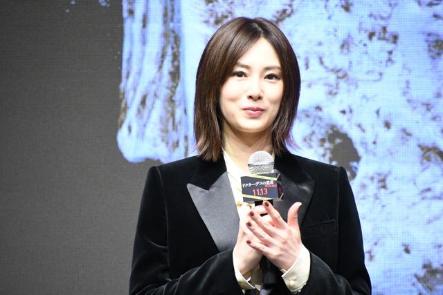 北川景子、ブラック衣装を素敵に着こなし！綾野剛はホワイト衣装でかっこよさ炸裂『ドクター・デスの遺産-BLACK FILE-』完成報告イベント（4枚目）