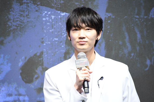 北川景子、ブラック衣装を素敵に着こなし！綾野剛はホワイト衣装でかっこよさ炸裂『ドクター・デスの遺産-BLACK FILE-』完成報告イベント（7枚目）