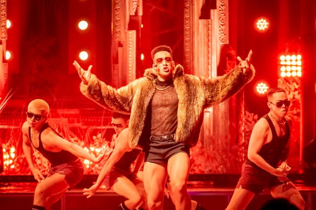 「パリピ孔明」スーパーアーティスト・前園ケイジのパフォーマンス姿：フォトギャラリー