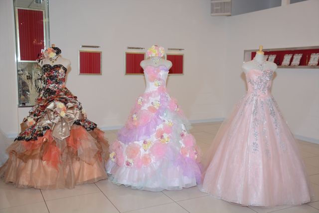 こじるりの美しい背中…「アヤナチュール」新作発表会フォトギャラリー（3枚目）