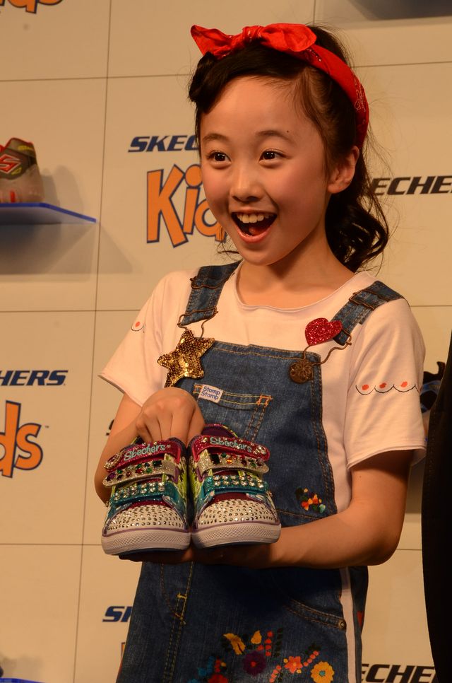 本田望結、総額1億4,900円のスニーカーに大はしゃぎ！フォトギャラリー：フォトギャラリー