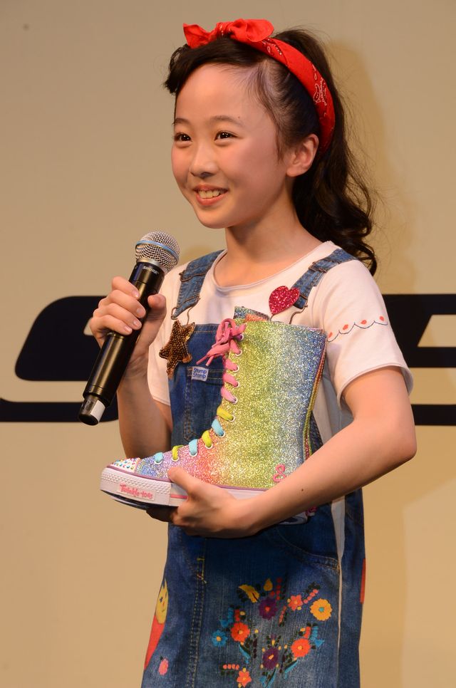 本田望結、総額1億4,900円のスニーカーに大はしゃぎ！フォトギャラリー（7枚目）